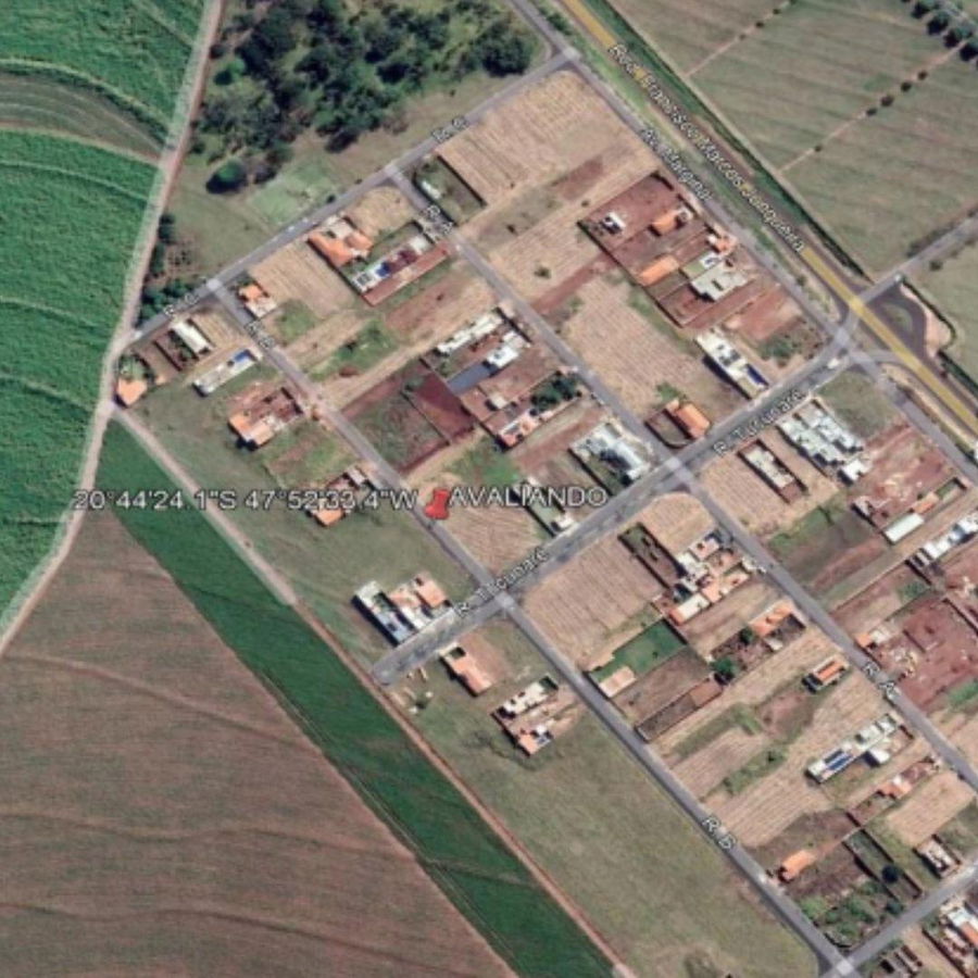 Imóvel Urbano Desocupado em Orlândia com 340 m²