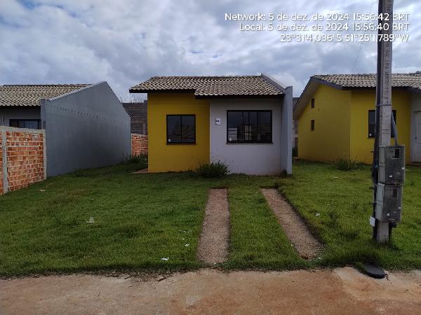 Casa 42.37m² com 2 quartos, 1 vaga de garagem, área de serviço e WC