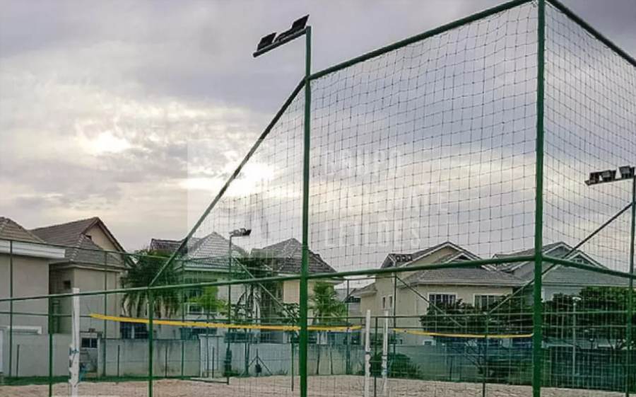 Casa em Condomínio com 2 Quartos e 2 Vagas no Recreio dos Bandeirantes/RJ