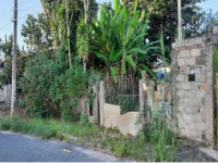Casa com terreno de 300m² em Pindamonhangaba
