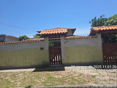 Casa ampla com 208 m² em leilão SFI