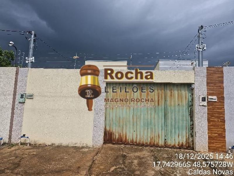 Casa com 2 quartos, 80m², 1 vaga, ocupada