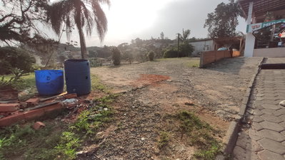 Terreno 993m² em Blumenau - Badenfurt com excelente localização