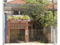 Sobrado com amplo terreno de 287 m²