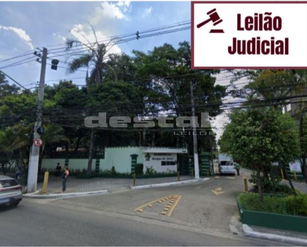 Apartamento no Condomínio Bosques do Itaim - 2 dormitórios com vaga