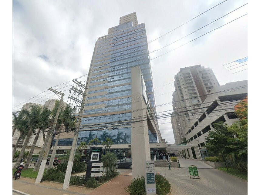 Sala Comercial em Leilão com Vaga de Garagem