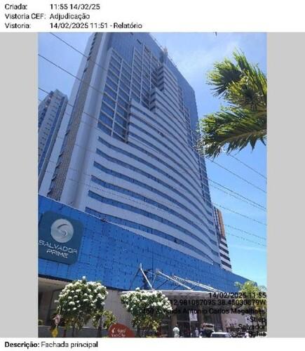Sala com 40,25m² privativos e 1 banheiro