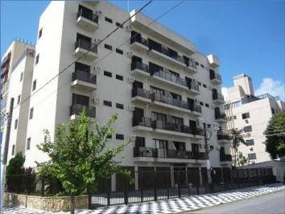 Apartamento 14 no Edifício Acapulco Plaza com Vaga de Garagem