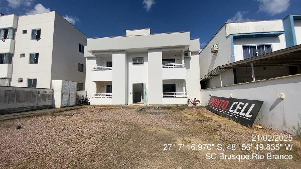 Apartamento com 2 quartos, 1 vaga de garagem, 68,89 m²