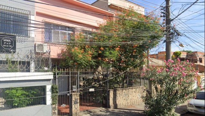 Apartamento com 2 quartos e 1 banheiro, 64 m²
