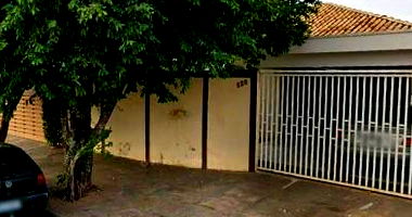 Terreno com Construção Residencial em Presidente Prudente