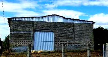 Imóvel Caixa com 400m² de Área Construída em Riacho dos Cavalos/PB