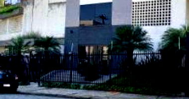 Apartamento padrão com 4 vagas de garagem, 202m² construídos, ocupado