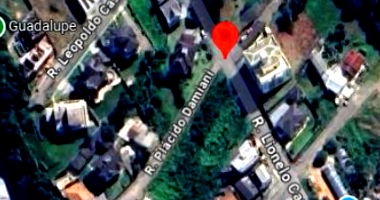 Terreno desocupado com 348 m² - Excelente oportunidade