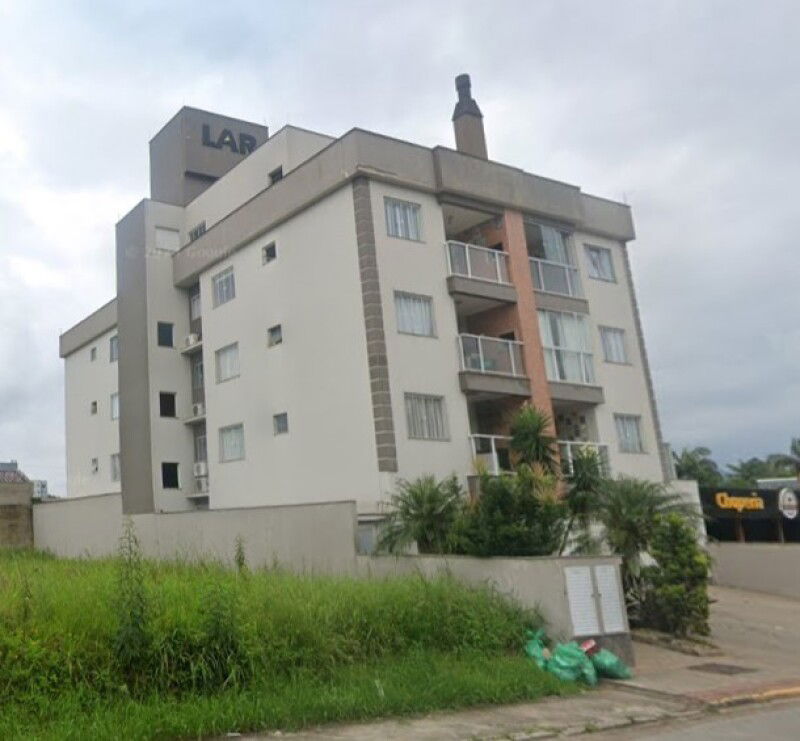 Apartamento com Vaga de Garagem em Jaraguá do Sul