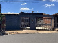 Direitos sobre Casa com 99m² em Assis/SP