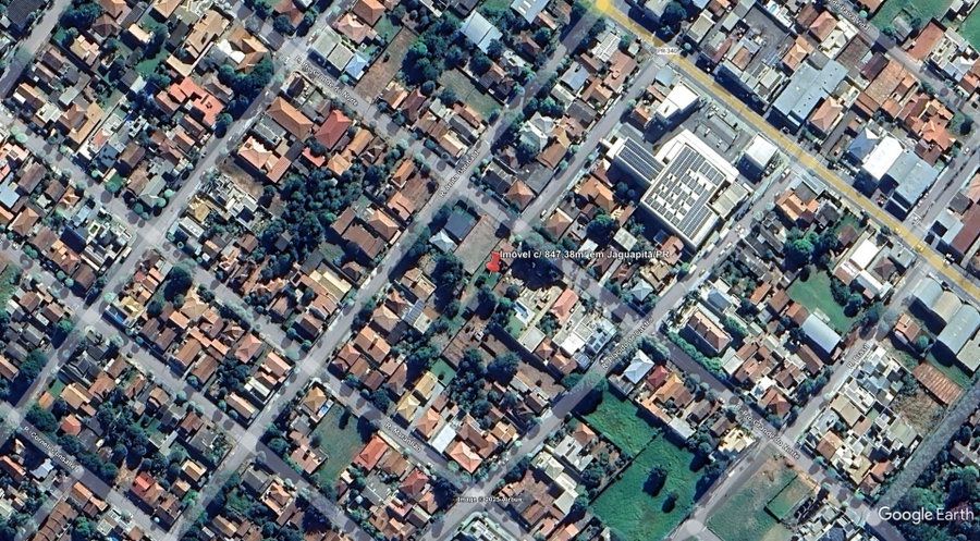 Casa com 162m² em terreno de 847,38m²