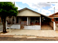 Casa de Tijolos em Terreno de 400m² - Oscar Bressane/SP
