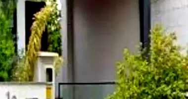 Casa em leilão com 4 quartos e 2 banheiros