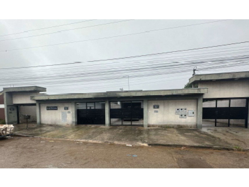 Casa ocupada com 95,68m² e 2 quartos