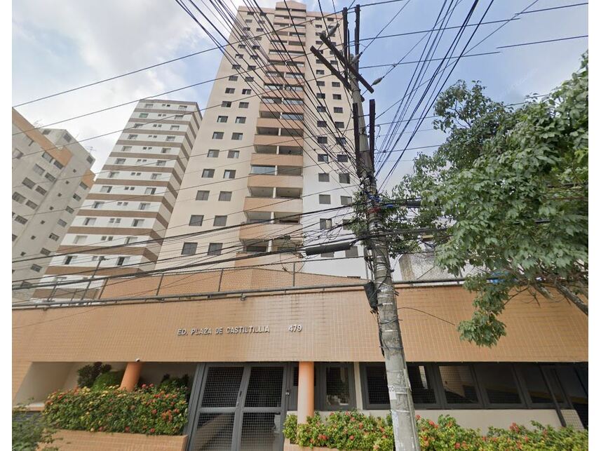 Apartamento com 2 quartos, 2 banheiros e 147,62m²