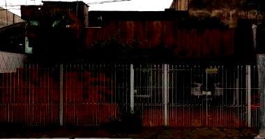 Casa aconchegante com 2 quartos, 3 banheiros e 1 vaga, área construída de 127,4 m², ocupada