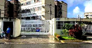 Apartamento em São Lourenço da Mata/PE com 2 quartos