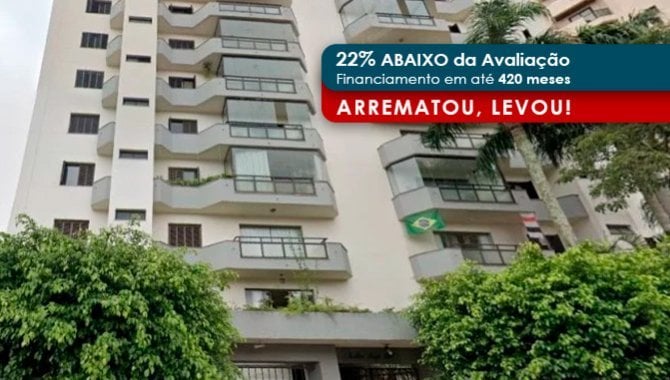 Apartamento Duplex de Luxo com 4 Vagas em São Paulo