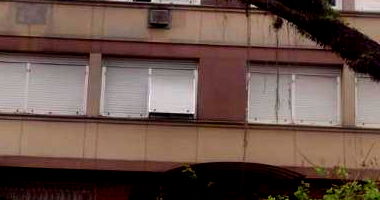 Apartamento padrão com 2 quartos, 1 banheiro, ocupado