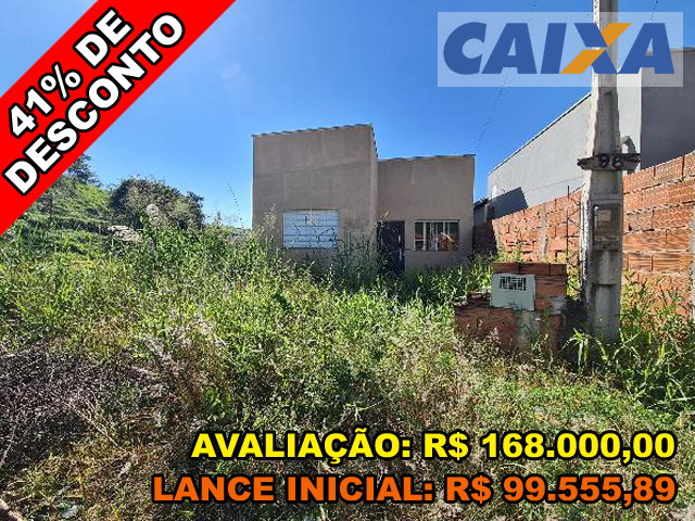 Casa de 46,25 m² com 3 quartos e terreno amplo