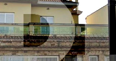 Casa em Santos com 4 Quartos e 374m² de Área Construída