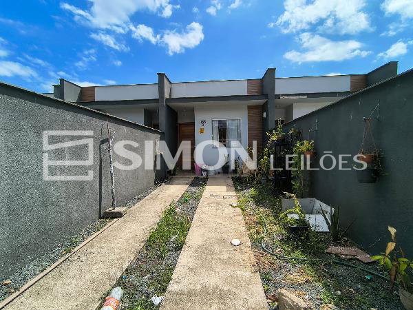 Casa 2 quartos, 1 banheiro, 50m² em Joinville/SC