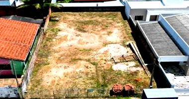 Terreno Urbano com 472,26 m² no Centro