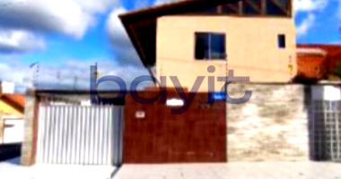 Casa residencial com 2 quartos, 1 banheiro, 103m² construída
