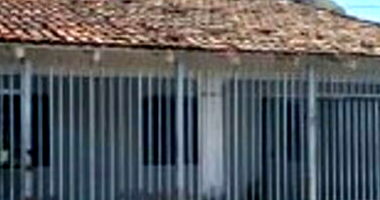 Casa com 3 quartos, 200m² de terreno, ocupada