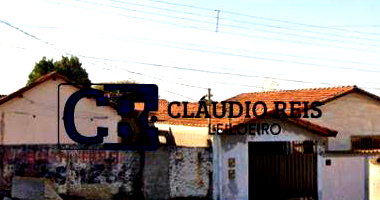 Casa com 3 quartos, 108,724 m², desocupada