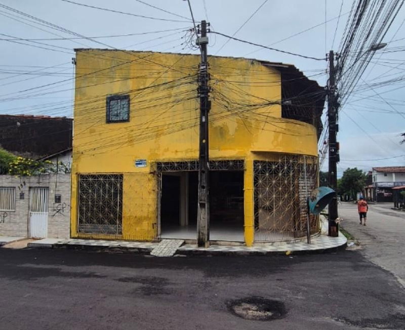 Casa 320m² Ocupada em Terreno de 160m²