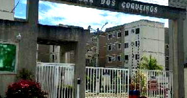 Apartamento com 2 quartos em Camaçari/BA