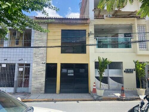 Casa Ampla com 3 Quartos em Vitória de Santo Antão