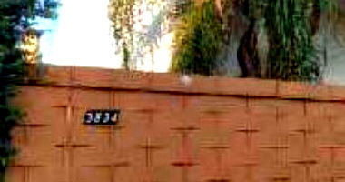 Casa espaçosa com 137m² construída e 383m² terreno - Ocupada