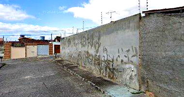 Casa com 40,09m² - Leopoldina/MG