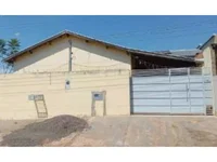 Casa em Leilão com 69,39m² de Área Construída