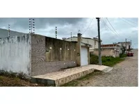 Casa com 3 quartos e 2 banheiros em Vitória de Santo Antão