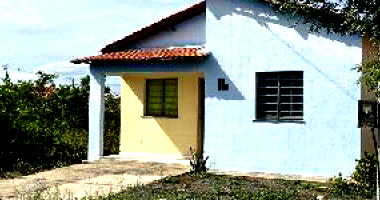 Casa com 2 quartos, 1 banheiro, 62m²