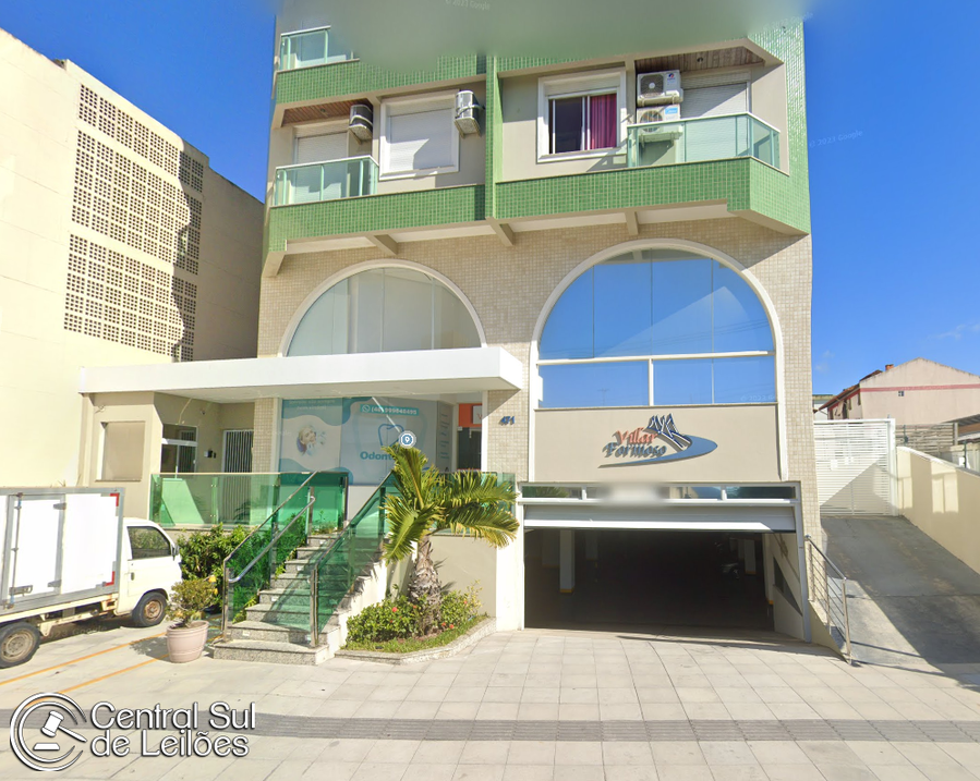 Sala Comercial em Edifício Residencial Villar Formoso