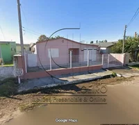 Terreno de 276m² com casa de alvenaria não averbada