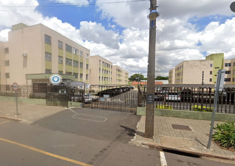 Fração ideal de 50% do Apartamento 31 no Conjunto Residencial Sandra Regina