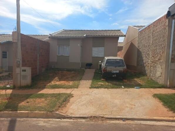 Casa com 2 quartos, 1 banheiro, 45,59m² área privativa
