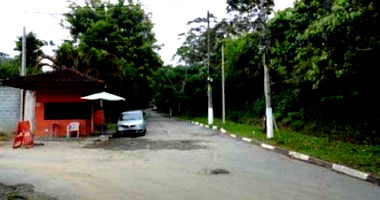 Terreno de 1.000m² no Jardim Algarve - Oportunidade Única!