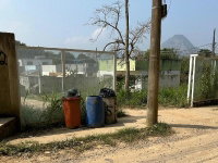 Casa com 2 Quartos e 1 Vaga em Maric/RJ